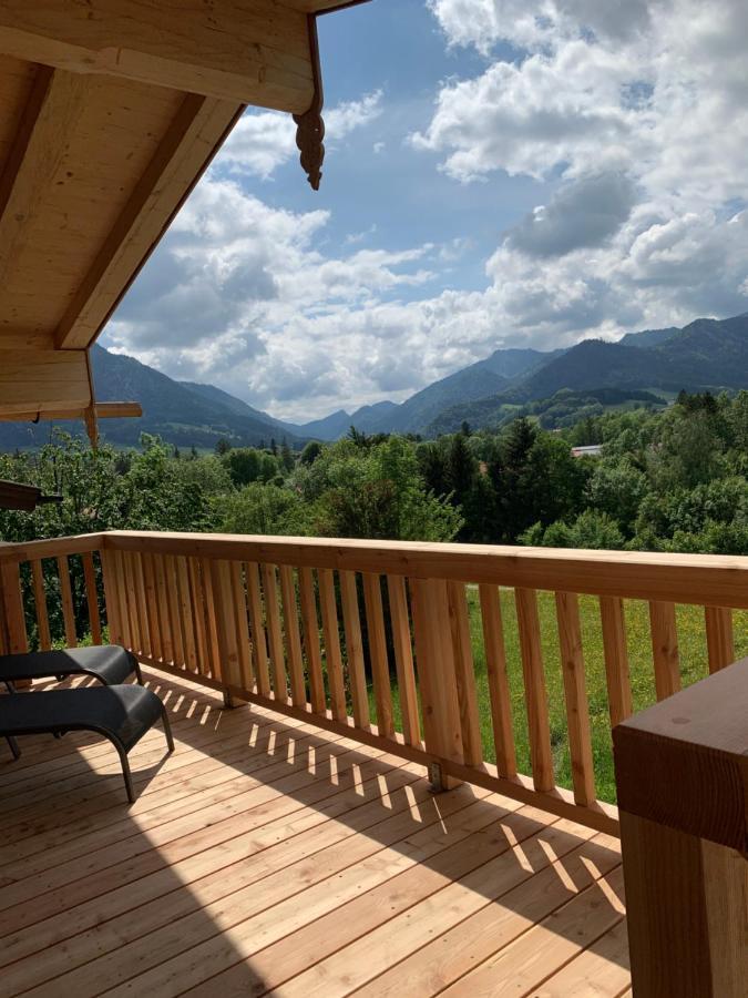 Bergsucht-Ruhpolding, Traumlage Am Sonnigen Suedhang, Kostenlose Parkplaetze, Schnelles Wlan, Ruhige Sackgasse, Netflix Inklusive Buitenkant foto