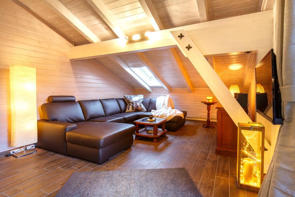 Bergsucht-Ruhpolding, Traumlage Am Sonnigen Suedhang, Kostenlose Parkplaetze, Schnelles Wlan, Ruhige Sackgasse, Netflix Inklusive Buitenkant foto